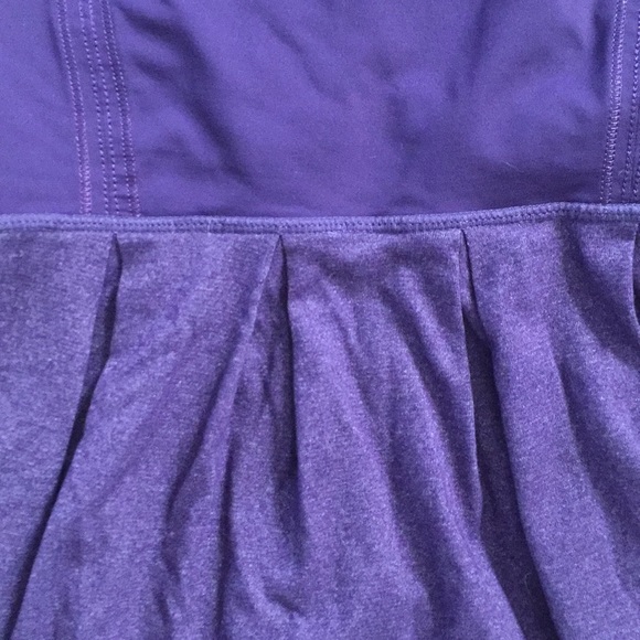 Lululemon tank - Picture 2 of 5